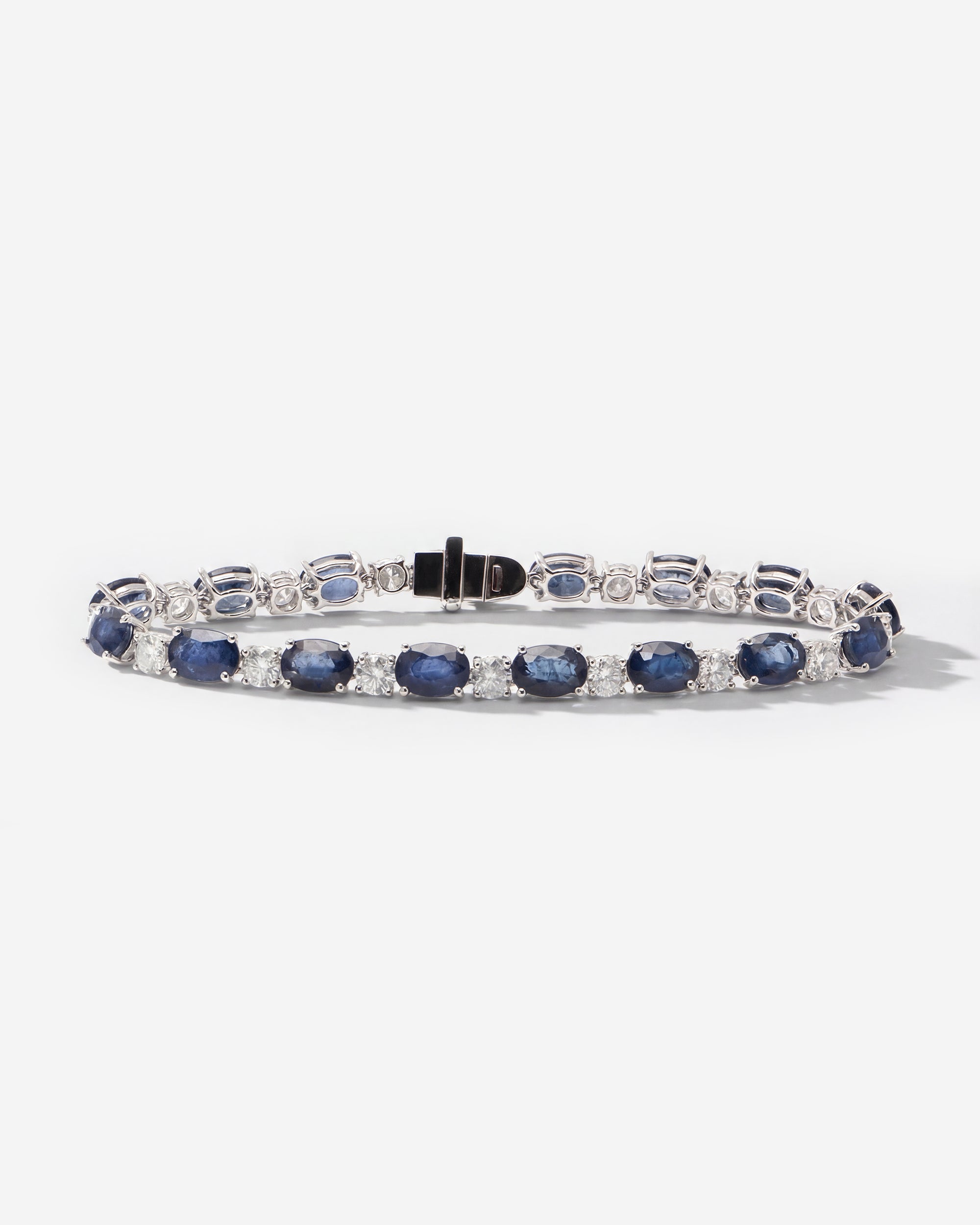 CEYLON SAPPHIRE & DIAMOND LINK BRACELET (OVAL, WHITE GOLD)