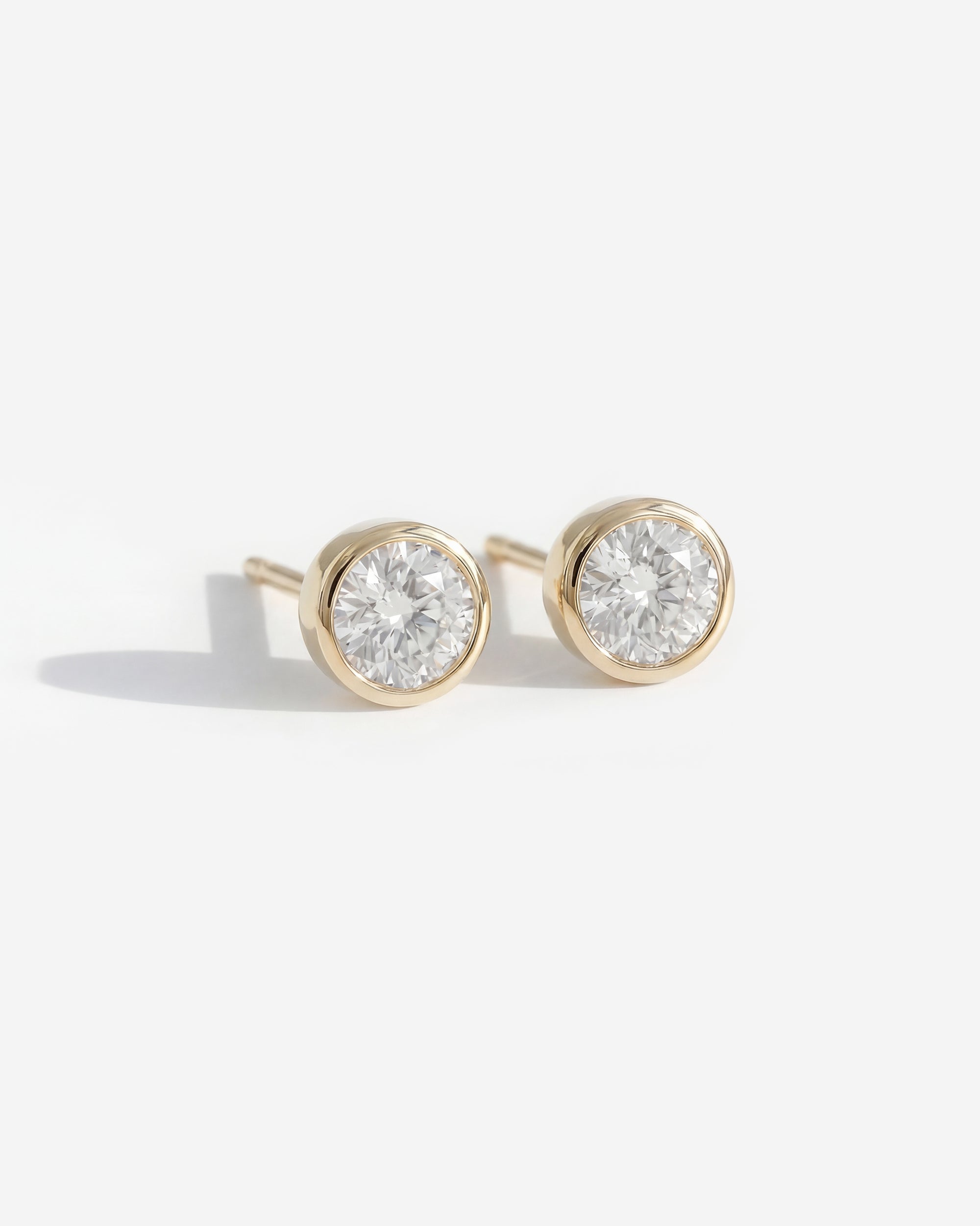 DIAMOND STUDS (BEZEL SET)
