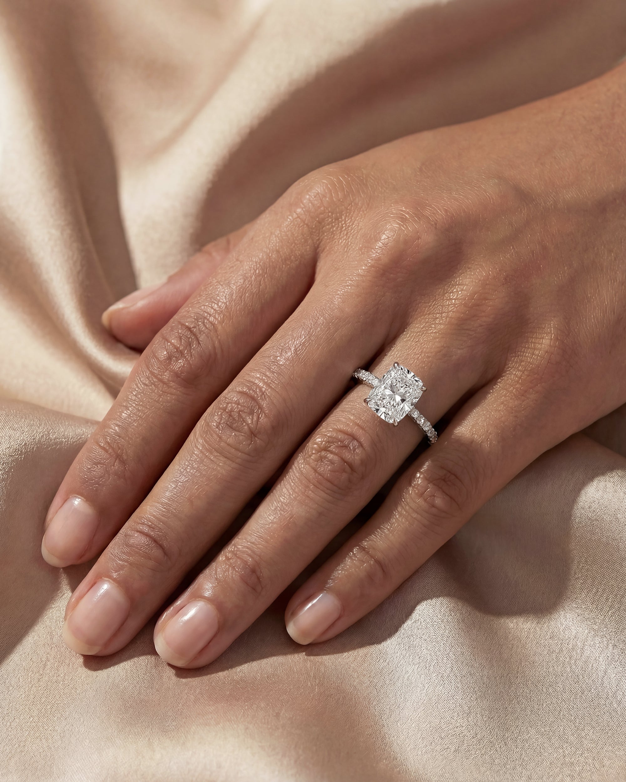 CLASSIC CUSHION (WITH DIAMONDS)