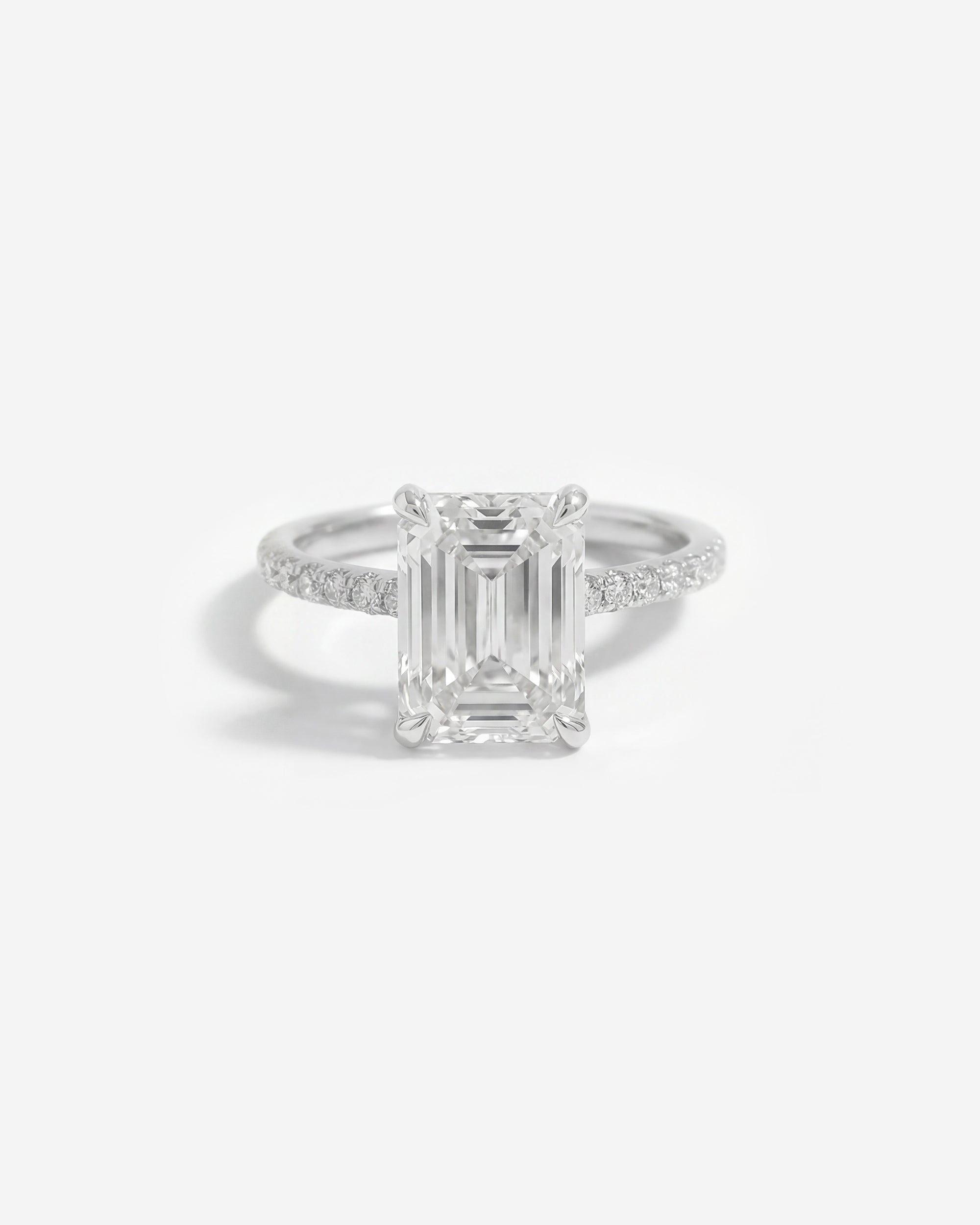 CLASSIC EMERALD (WITH DIAMONDS)