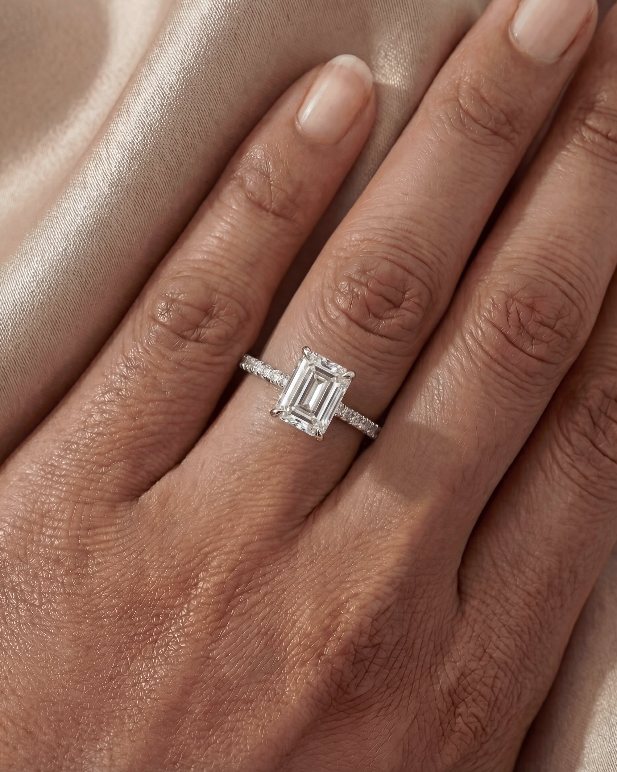 CLASSIC EMERALD (WITH DIAMONDS)