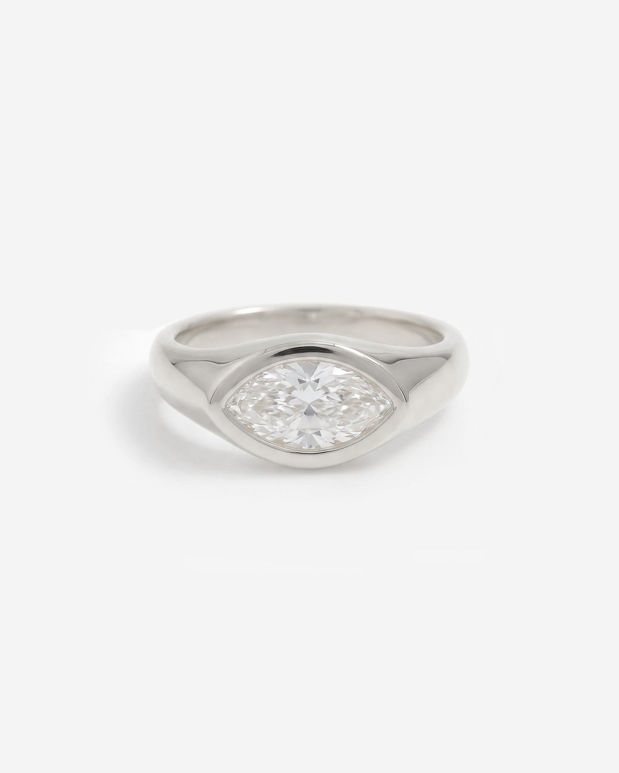 MARQUISE FLUSH (EAST WEST)