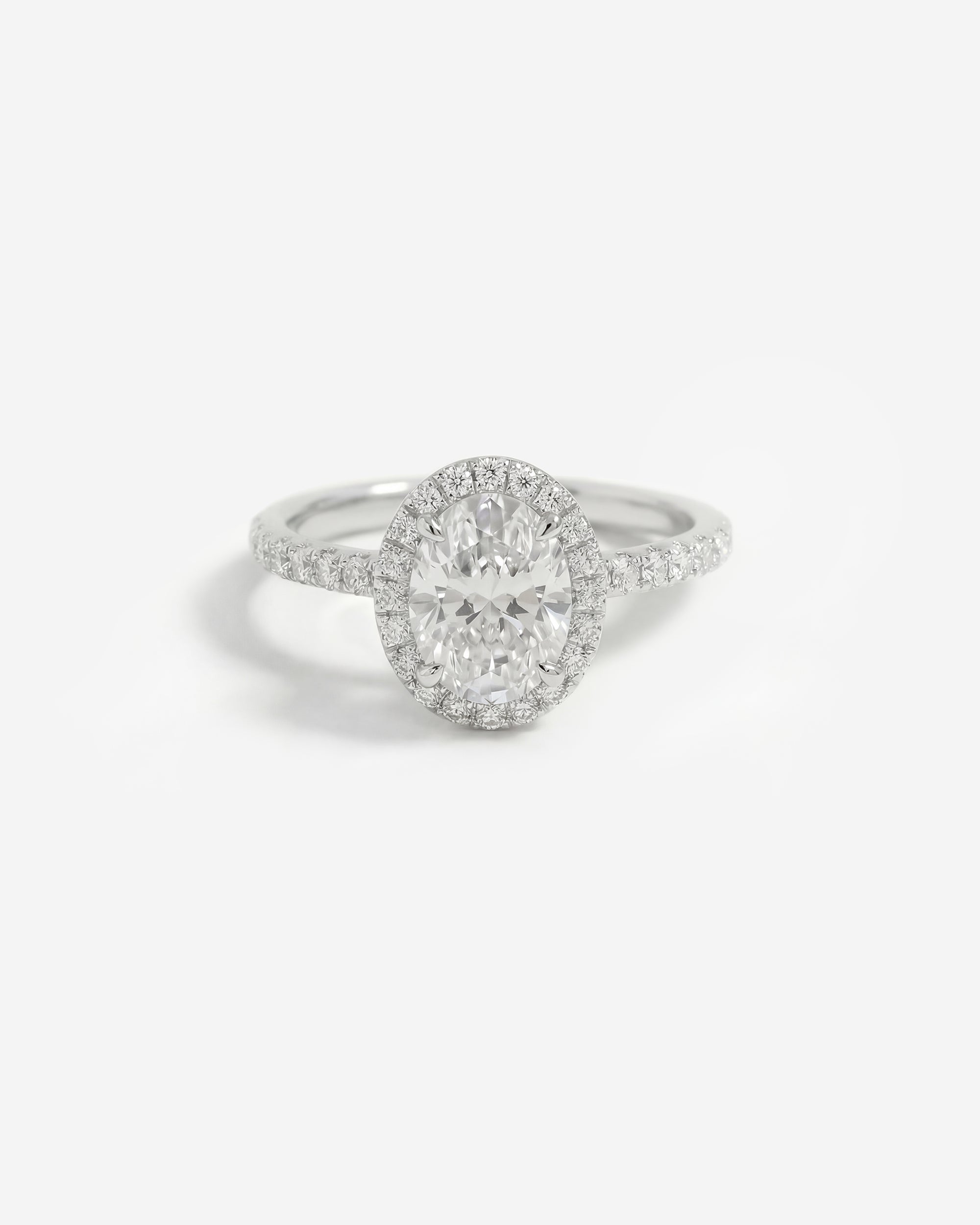 OVAL HALO