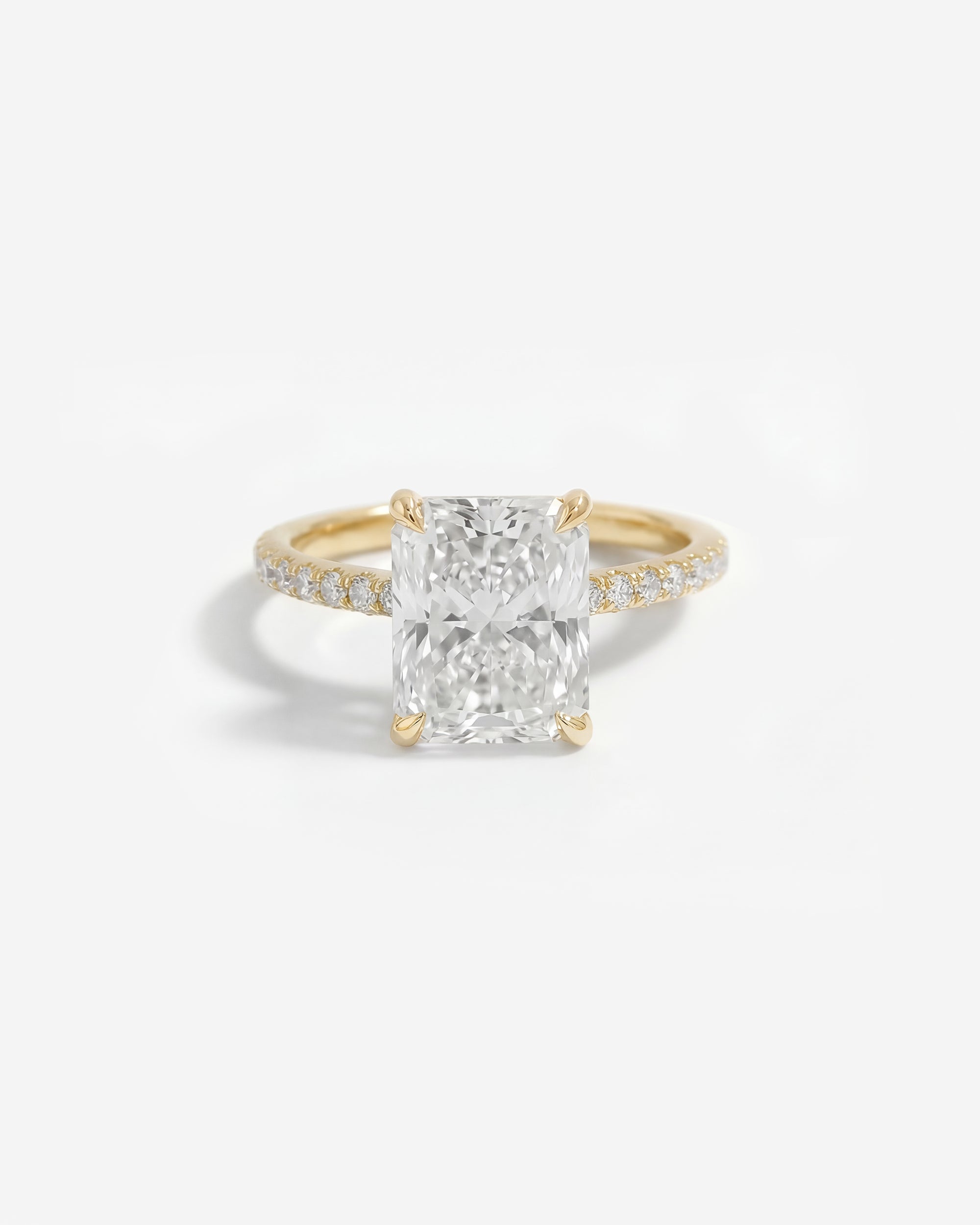 CLASSIC RADIANT (WITH DIAMONDS)