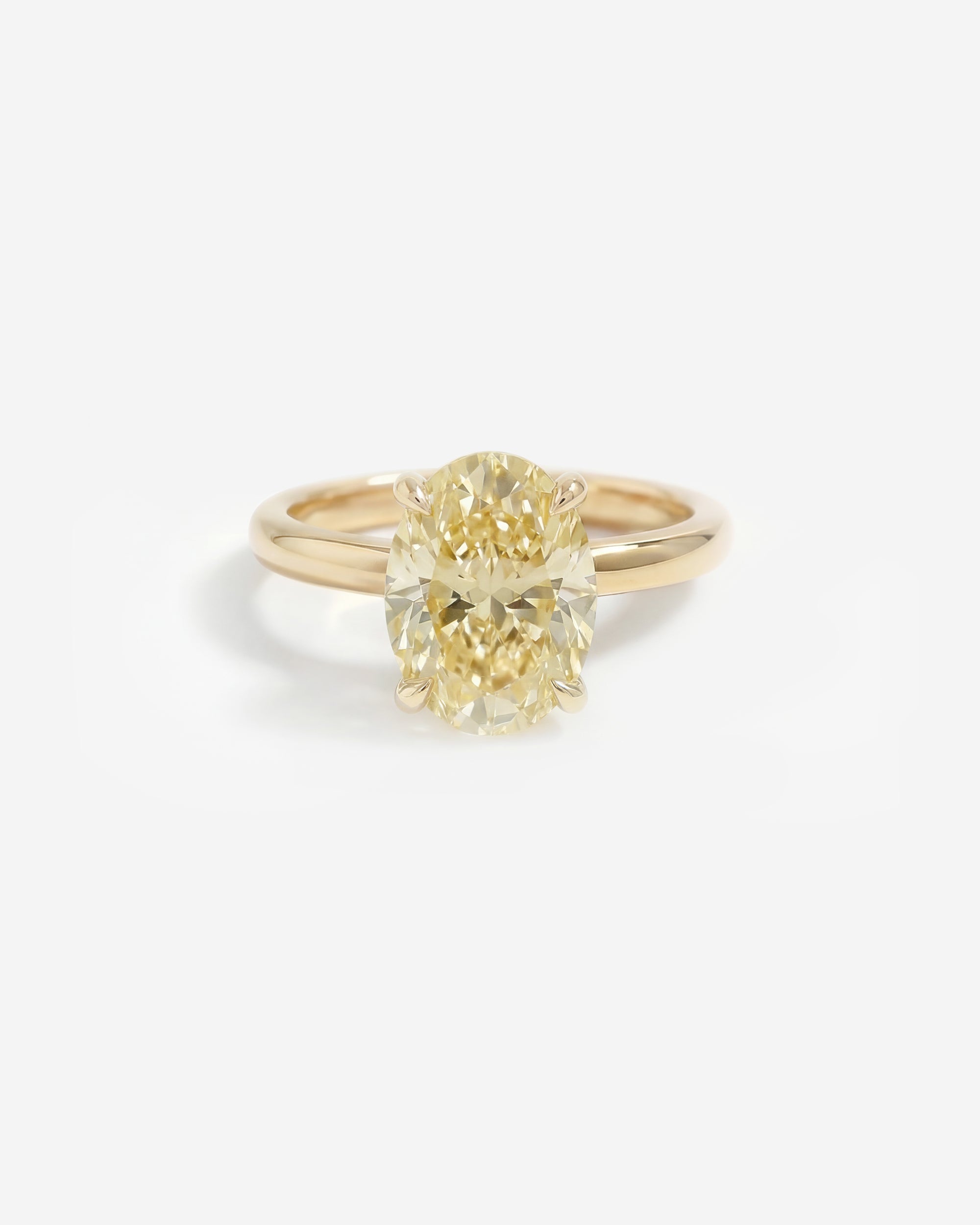 CLASSIC OVAL (YELLOW DIAMOND)