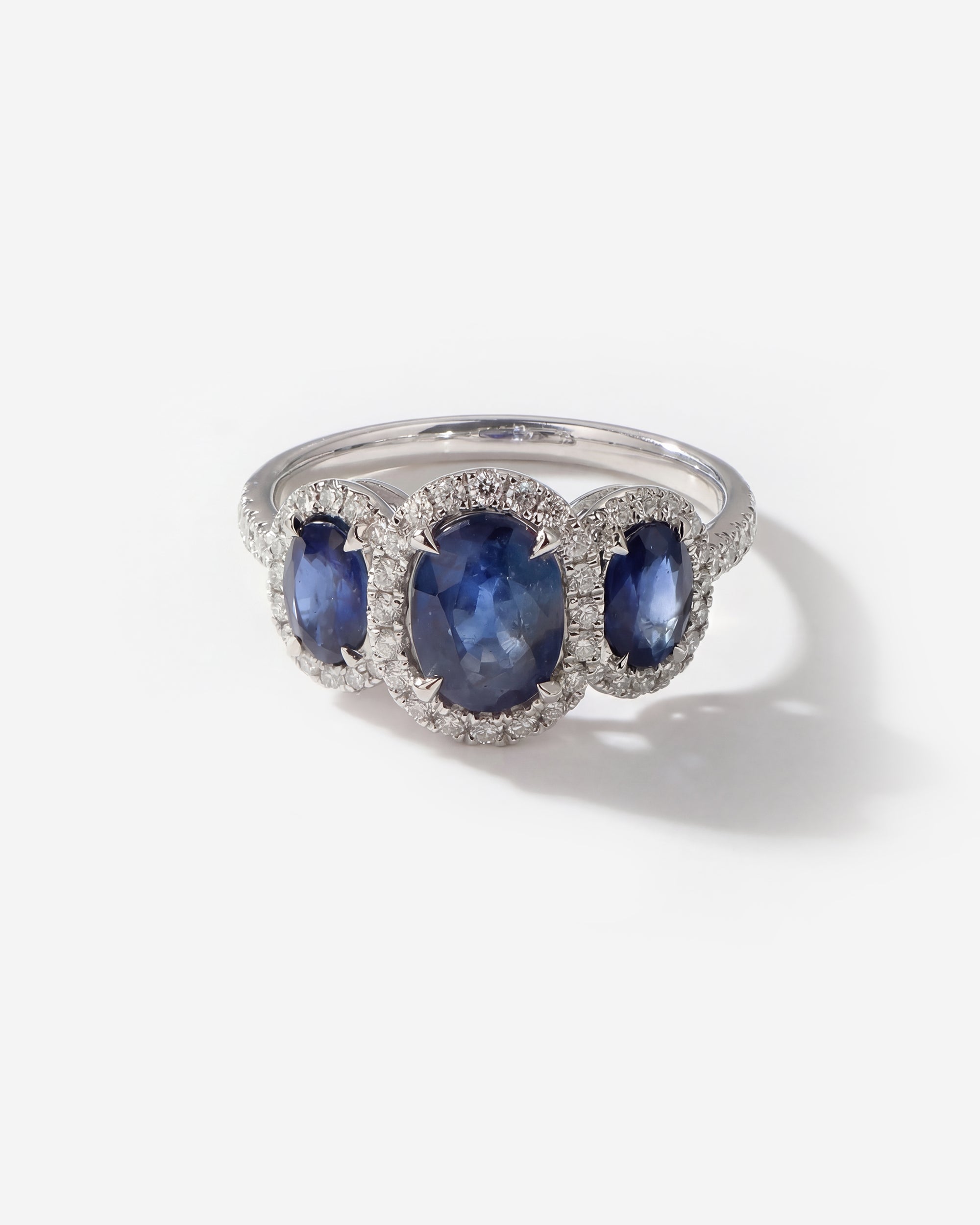 Sapphire & Diamond Ring | 18ct White Gold | Cartmer & Co