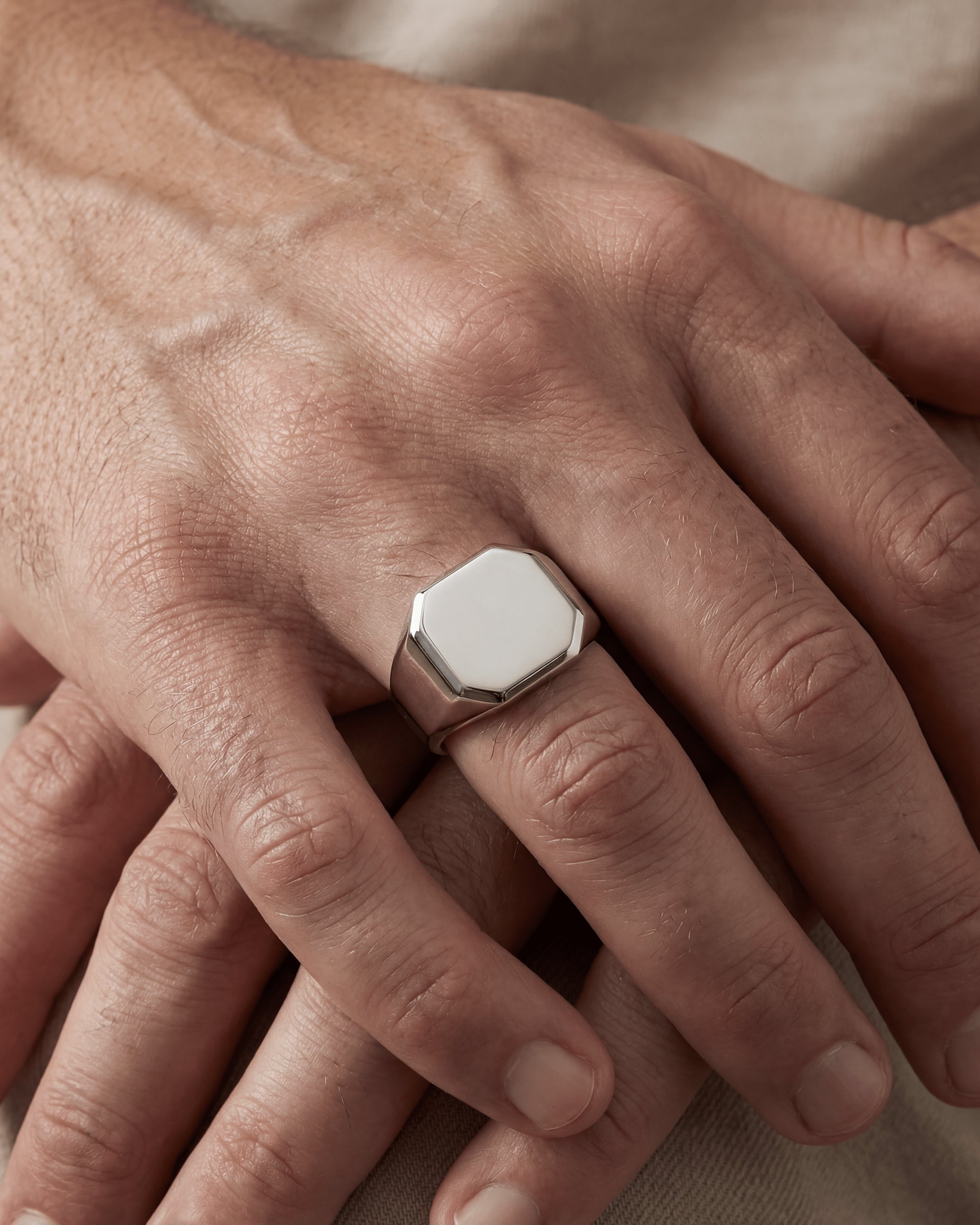 SILVER SIGNET RING (SQUARE)