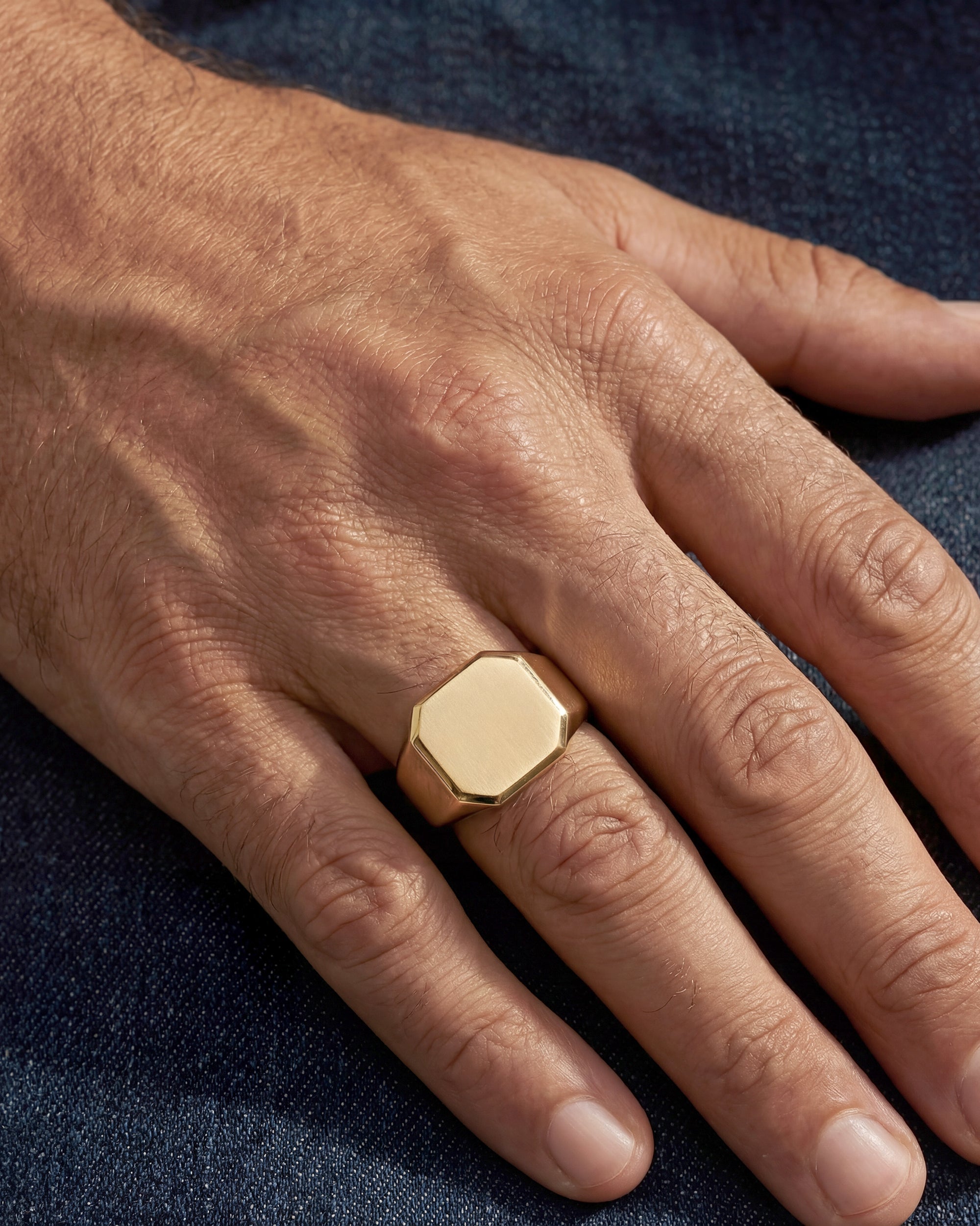 SIGNET RING (SQUARE)
