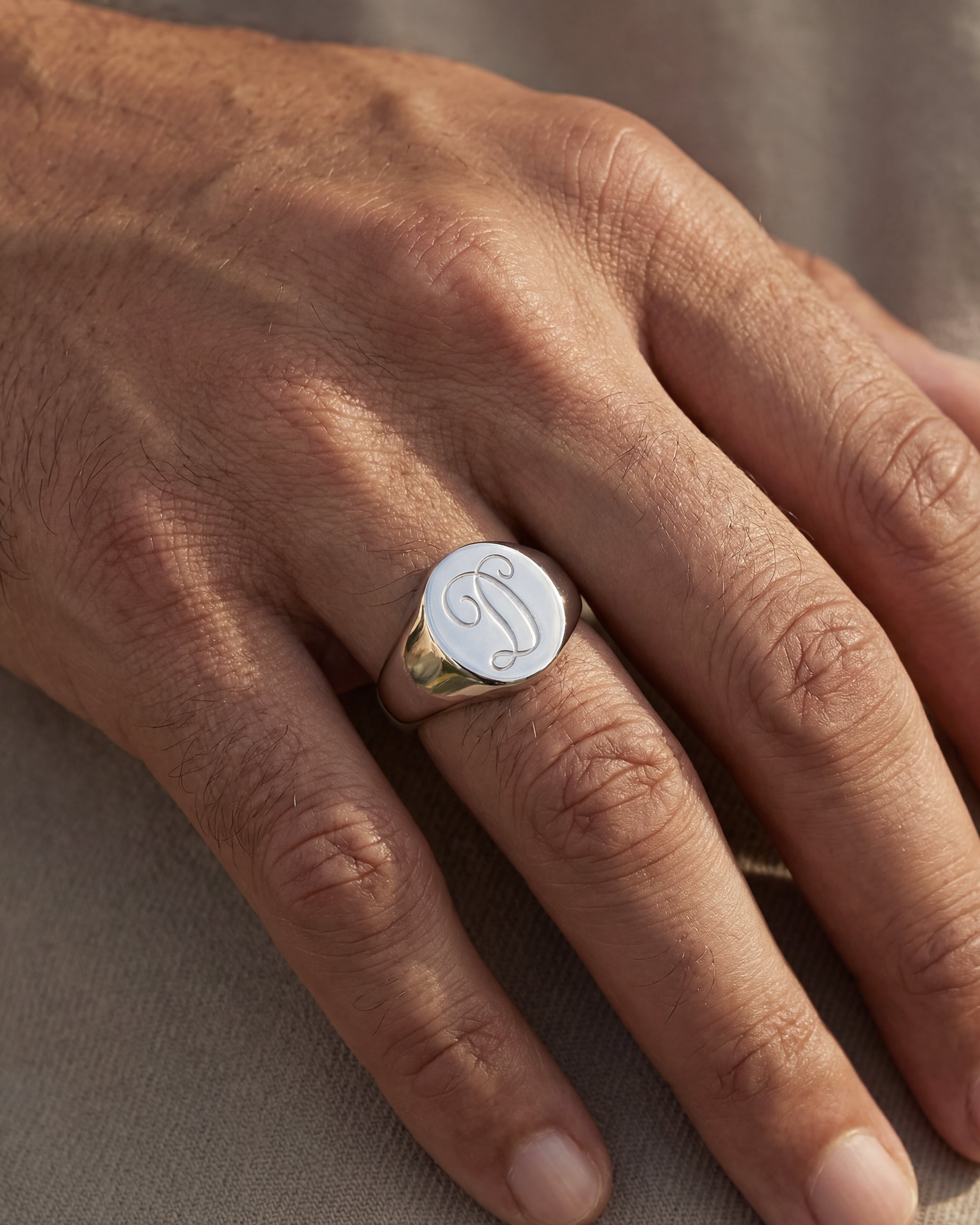 LETTER PRESS SIGNET RING (OVAL)