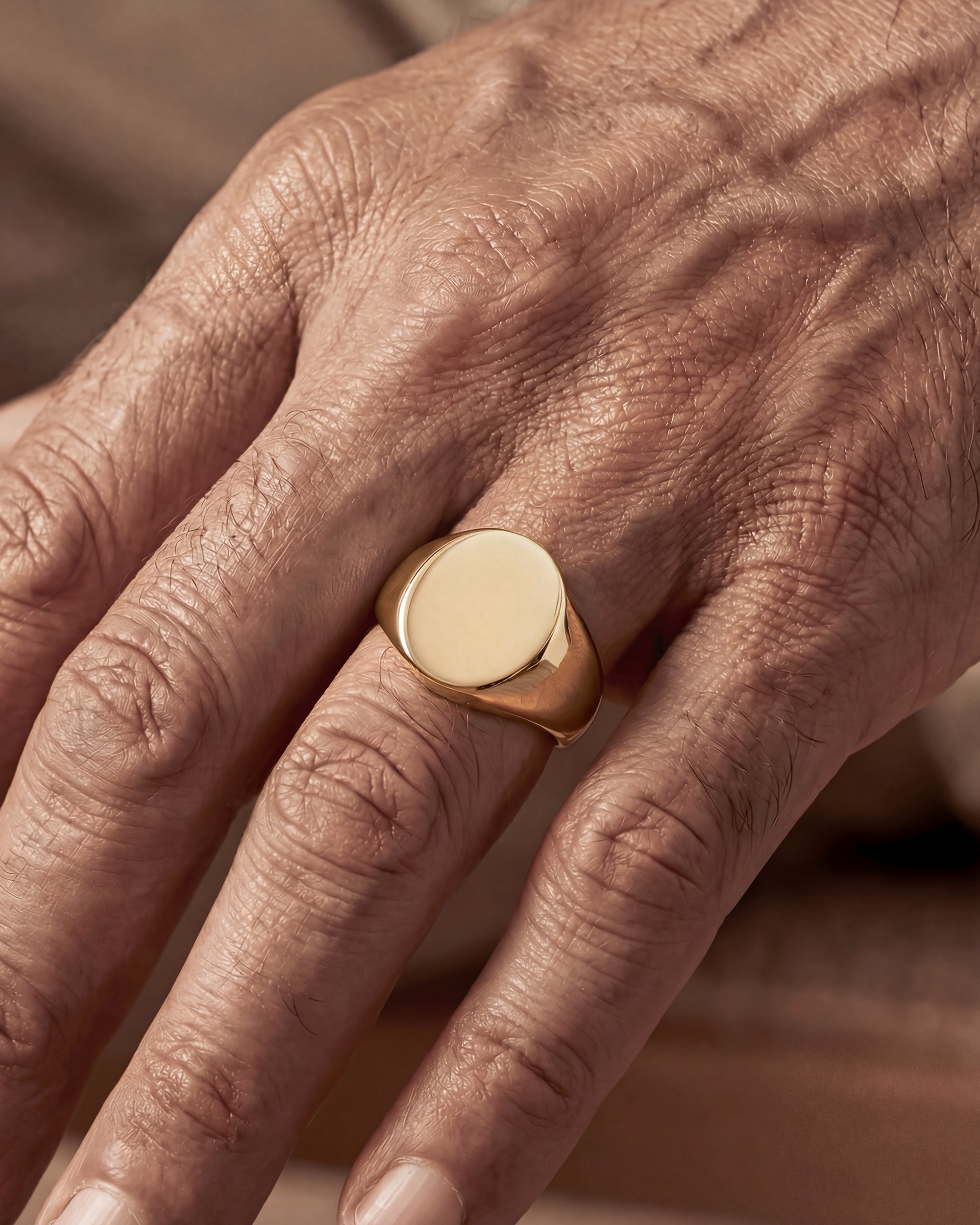 SIGNET RING (OVAL)