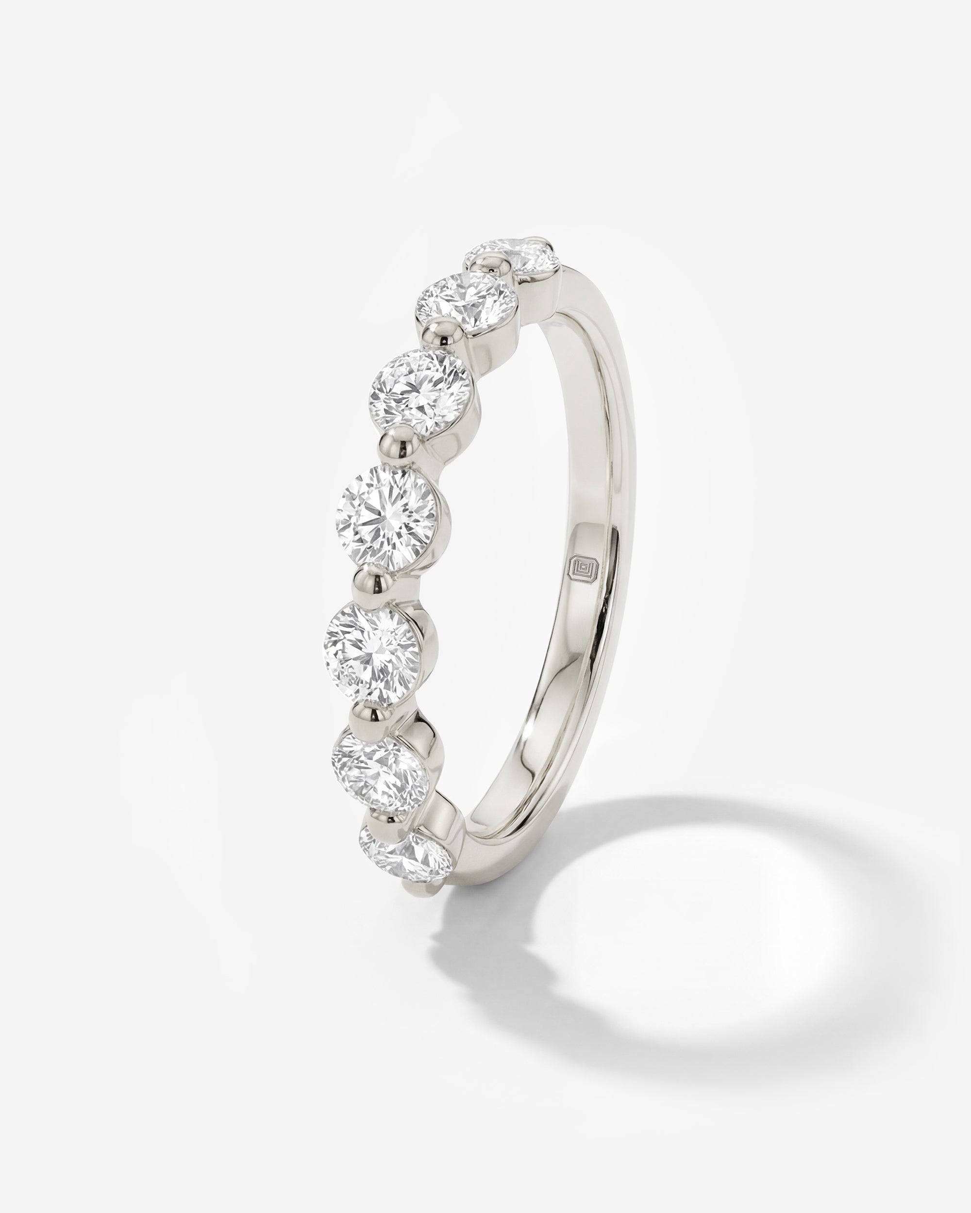 DIAMOND BAND