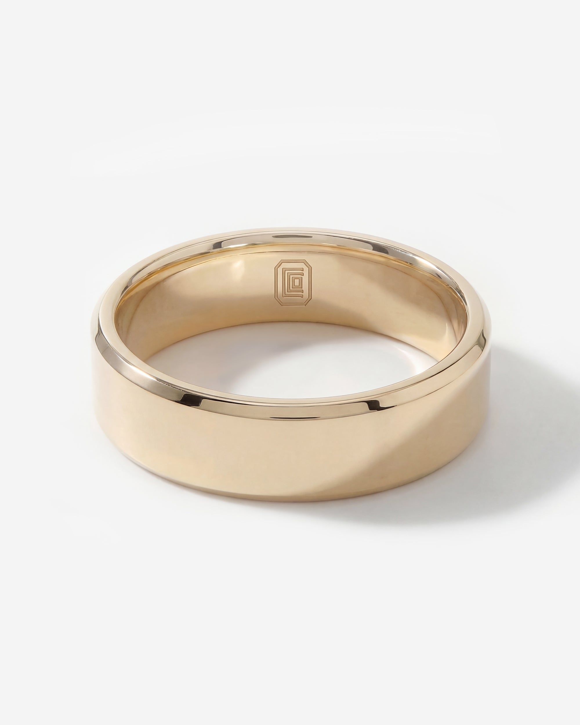 Wedding Band (Flat Bevelled Polished)