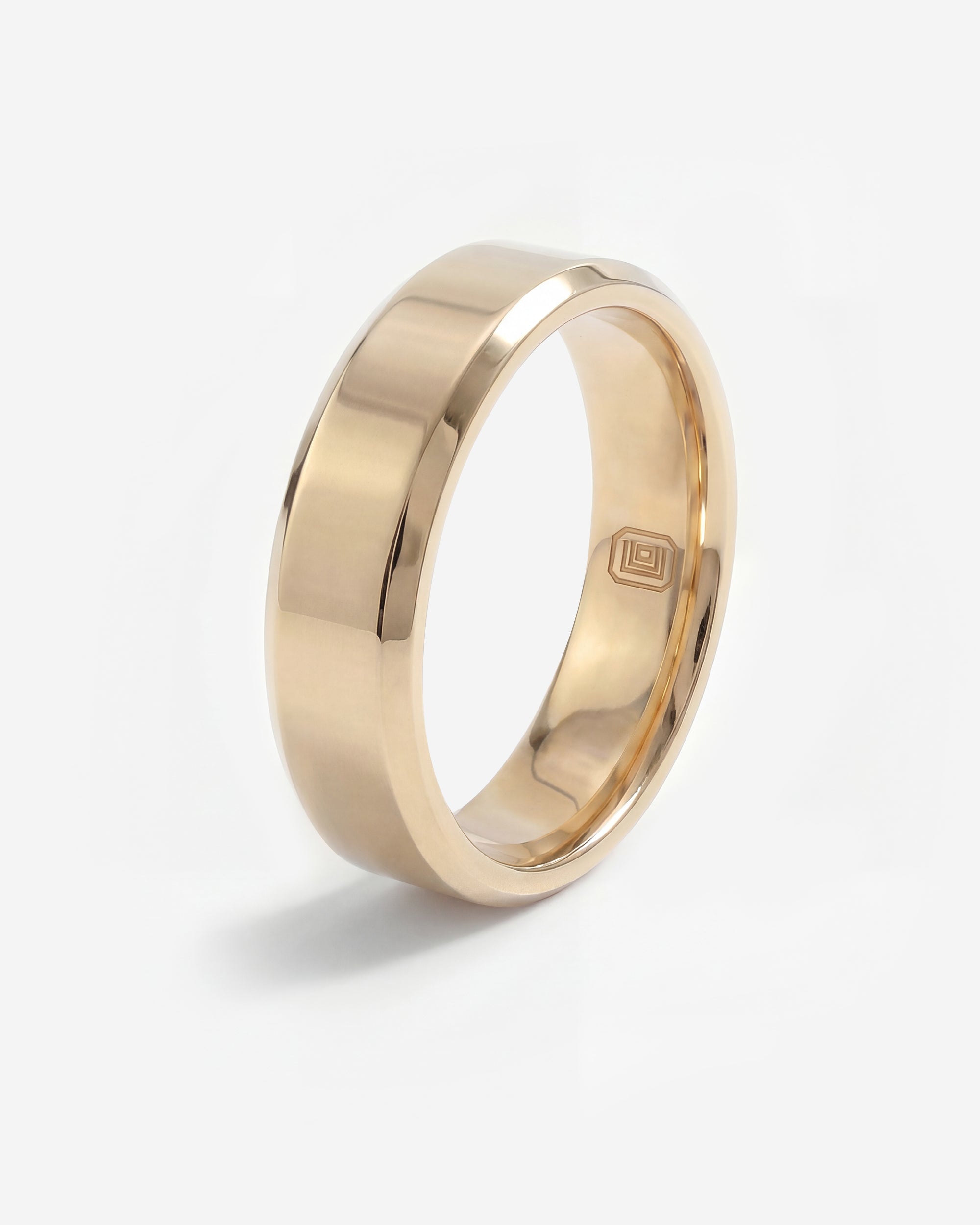 Wedding Band (Flat Bevelled Polished)
