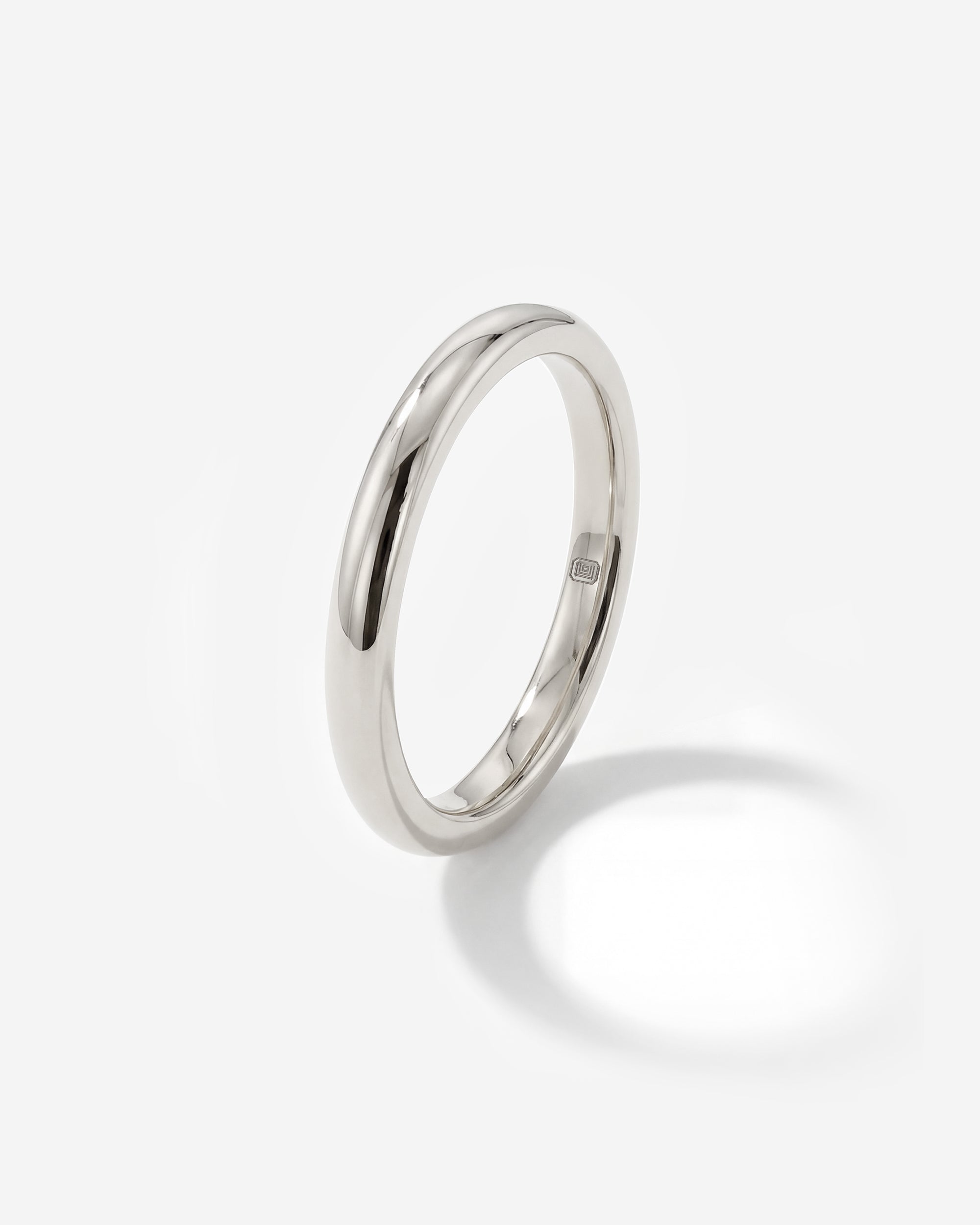 CLASSIC WEDDING BAND