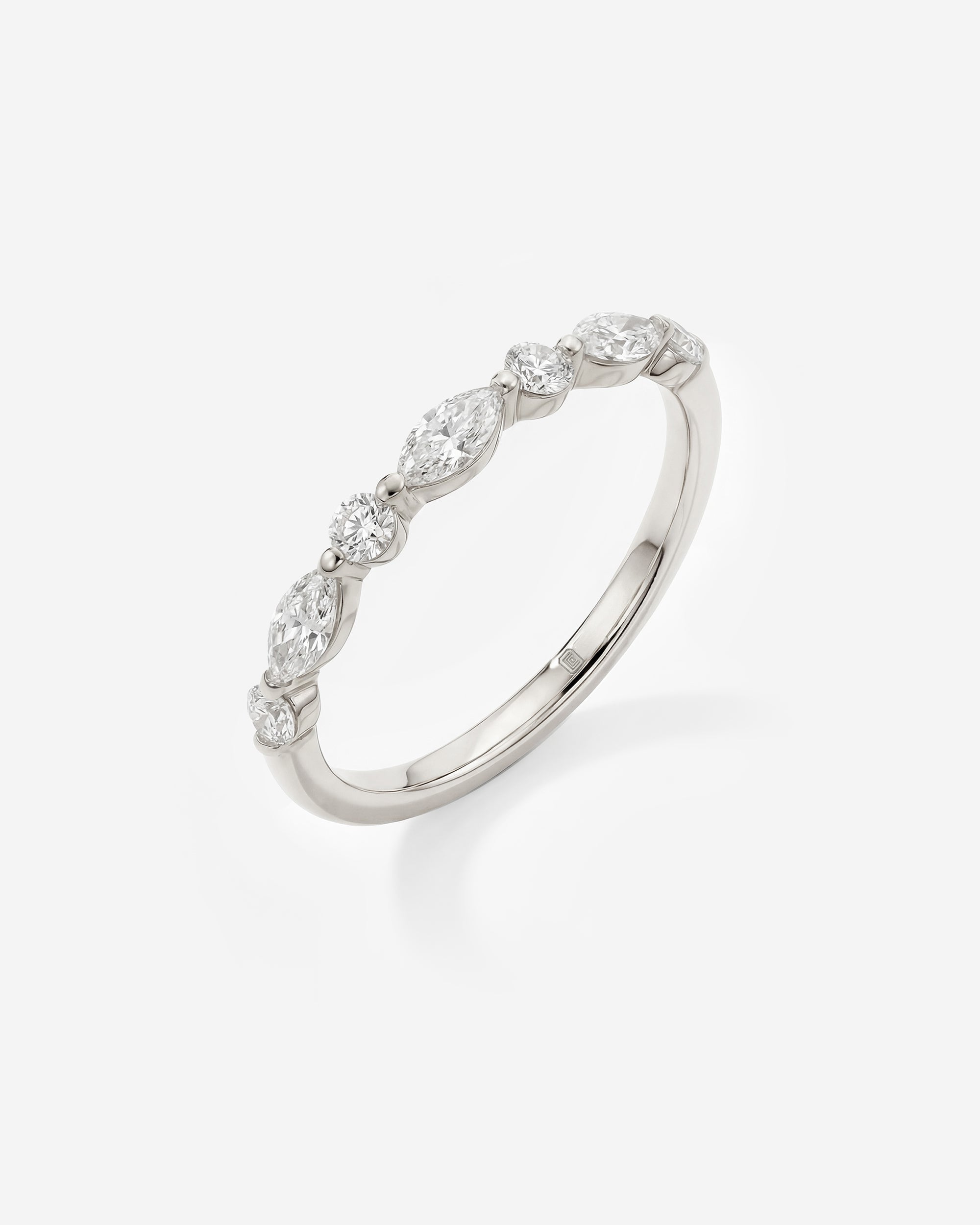 DIAMOND BAND