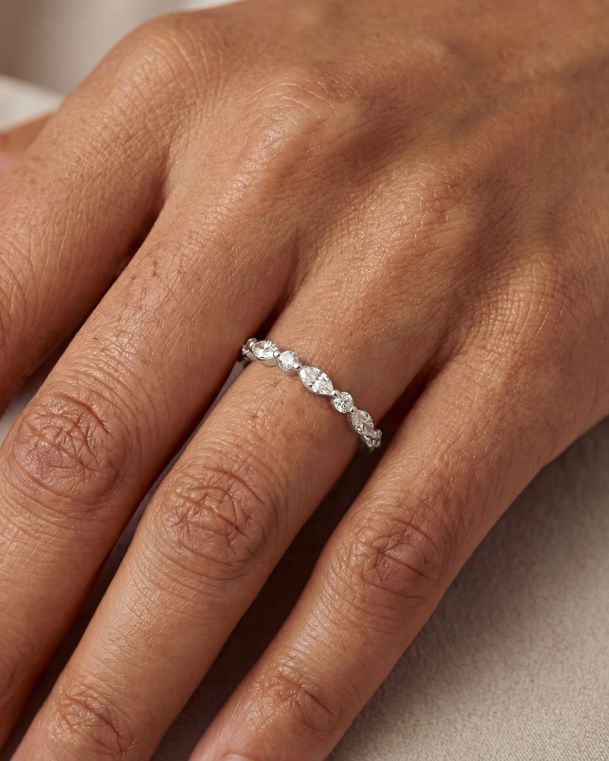 DIAMOND BAND