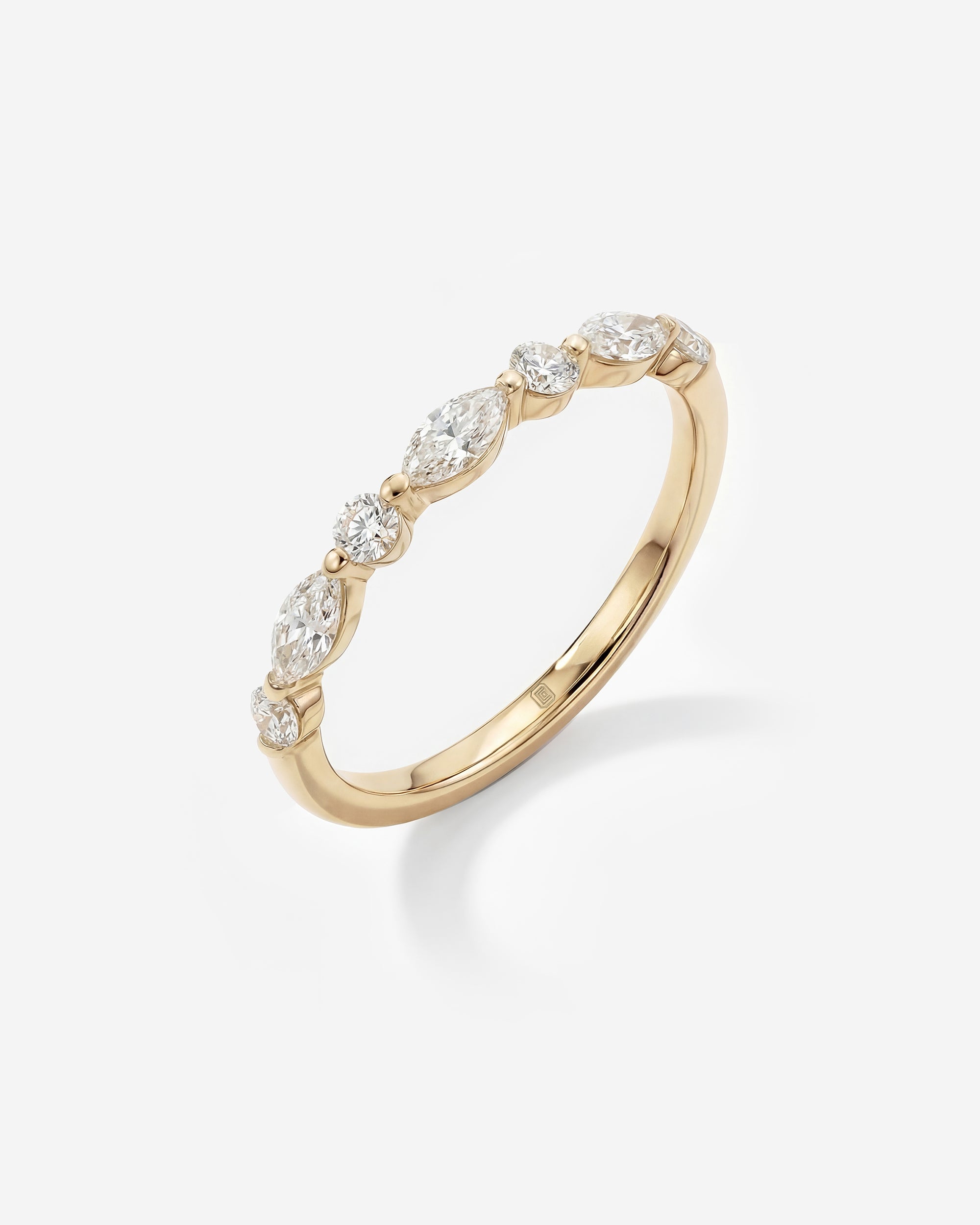 DIAMOND BAND