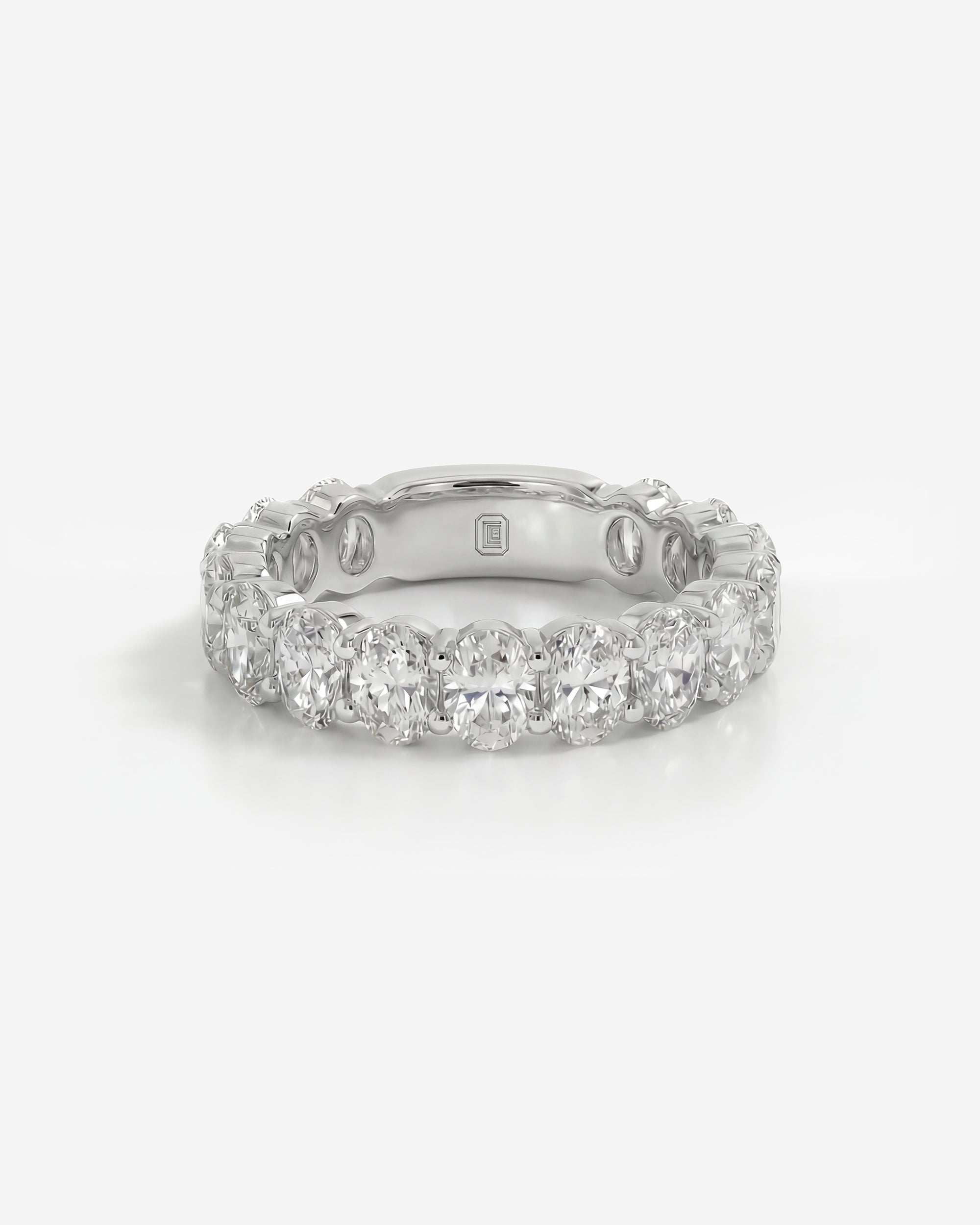 OVAL ETERNITY